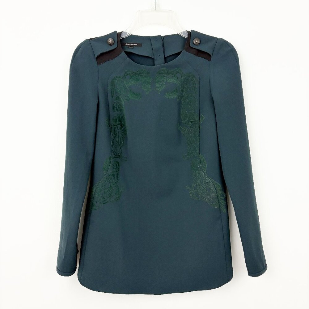 Nice Claup Green Top Size L or 66 Long Sleeve Shoulder Tabs Hi-lo Hem Round Neck